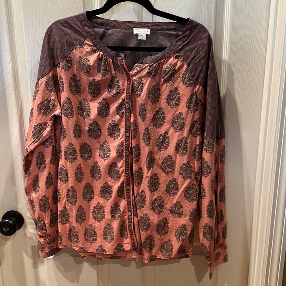 Like new 100% Cotton Sundance XL top